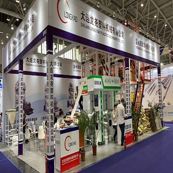 高速全降（jiàng）解膜吹膜机